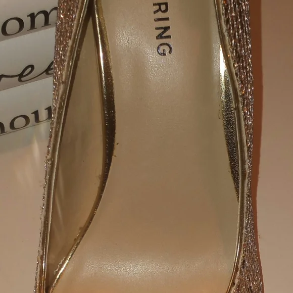 Call It Spring - Picture 4 of 9